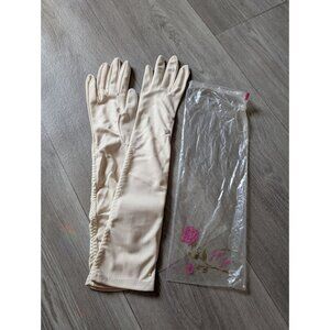 Vintage Joyce Lane 100% Nylon Long Ivory Gloves Size 8 W.T. Grant Co.